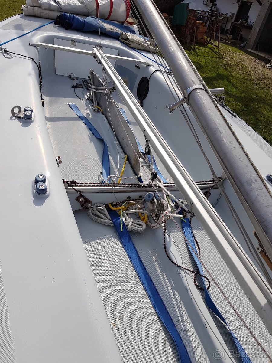 Plachetnice Korsar - 3