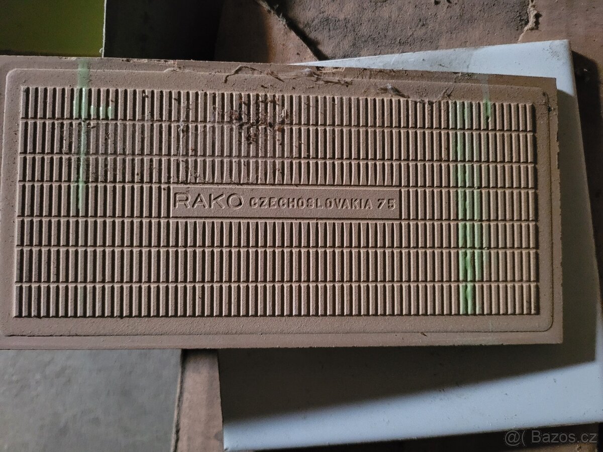 Retro kachličky, dlaždičky, rok 69-75 - 3