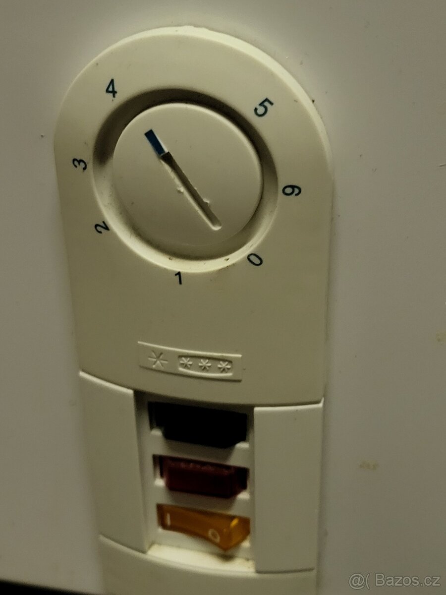mrazák 85x56x59, truhlicový - 3