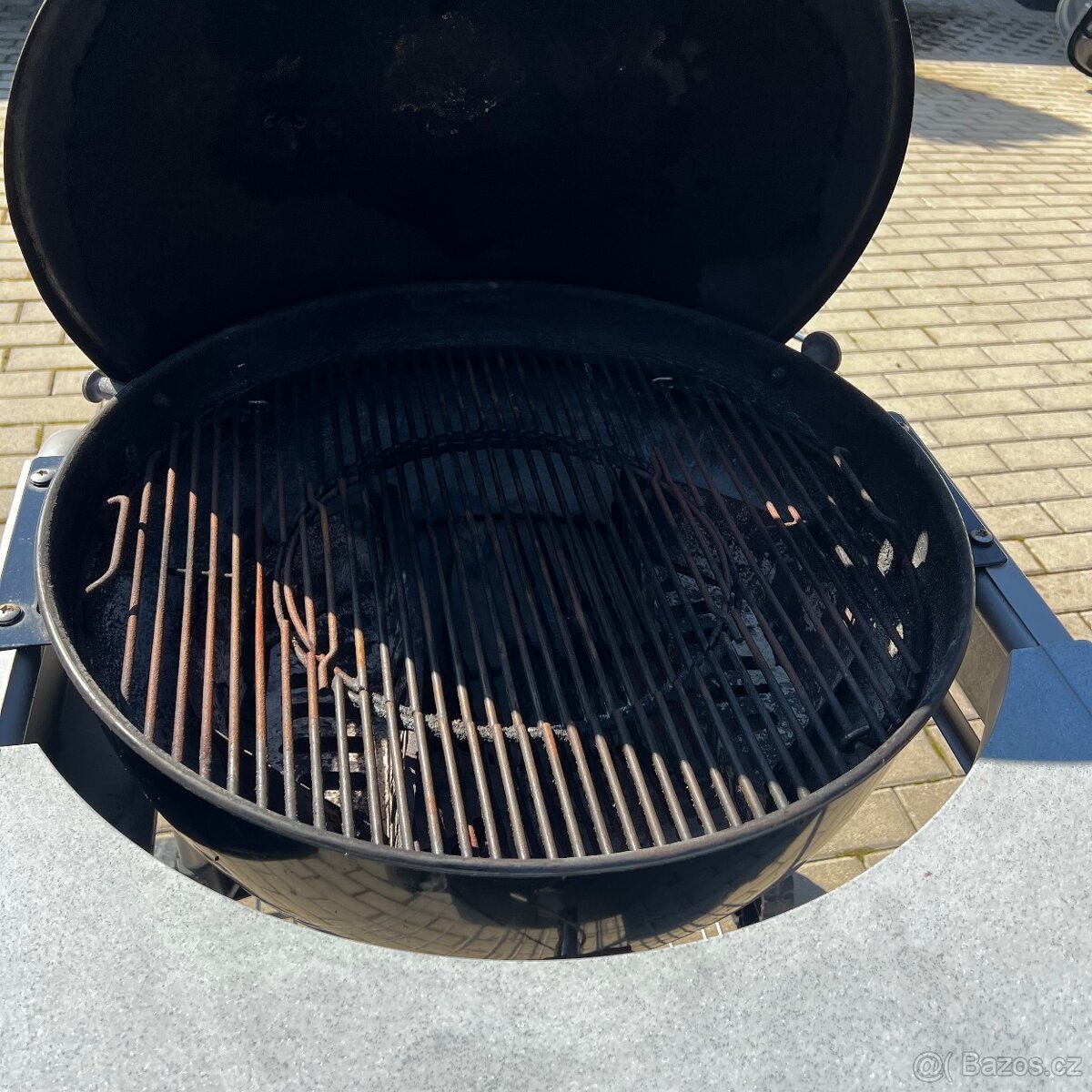 Zahradní grill Weber - 3