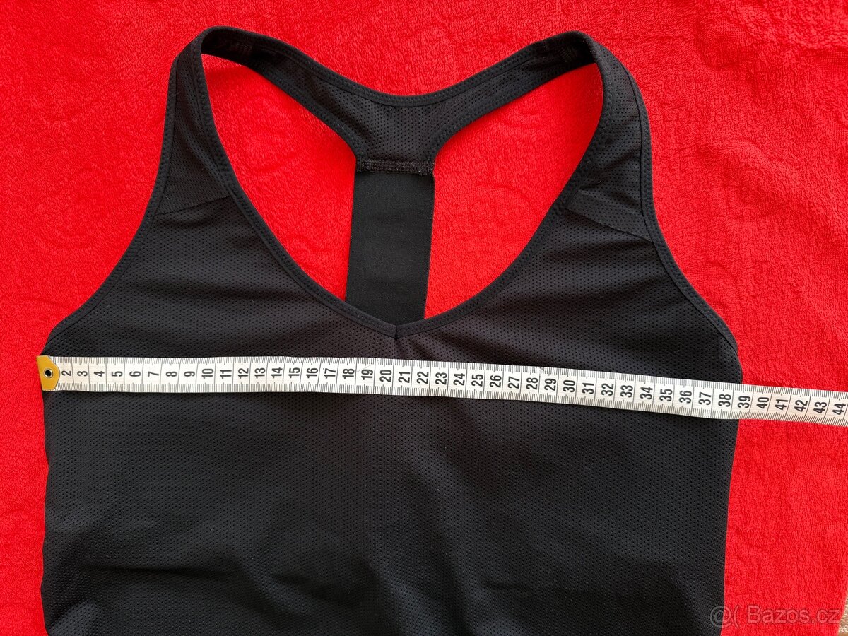 Fitness top NIKE s podprsenkou - 3