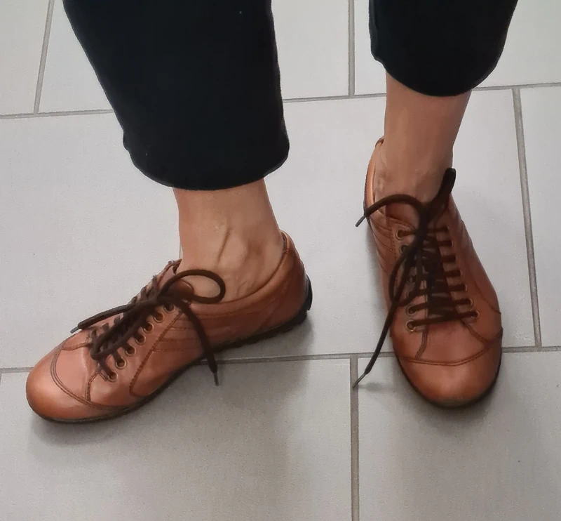 Dámské kožené tenisky PiuPiu - 3