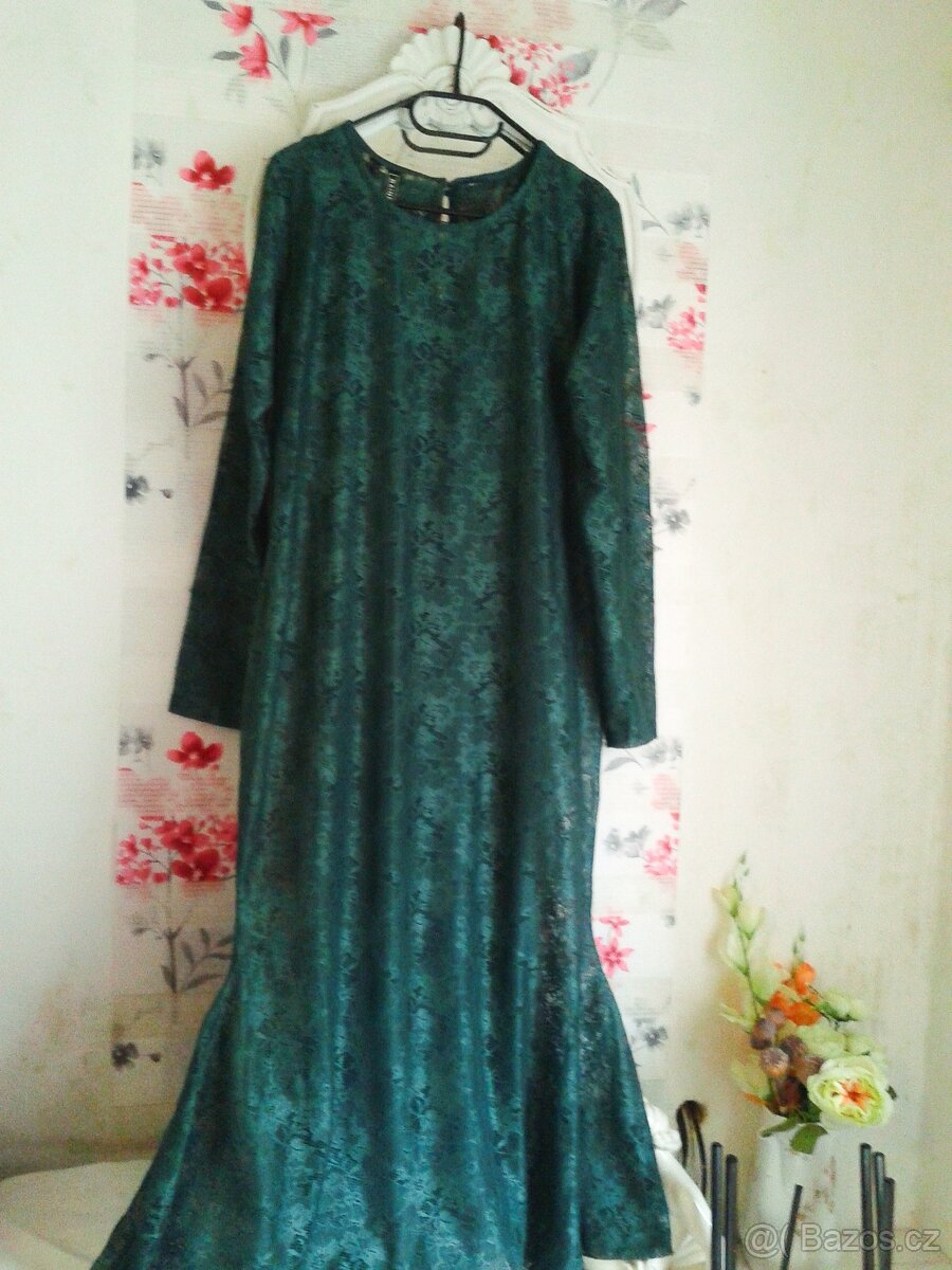 Příležitostní krajkové midi šaty 40/44 - 3