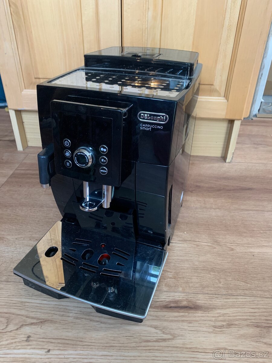 Zánovní automatický kavovar Delonghi - 3