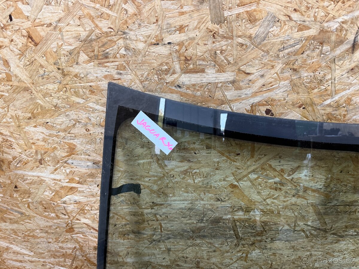 ČELNÍ OKNO JAGUAR XF 2009 - 3