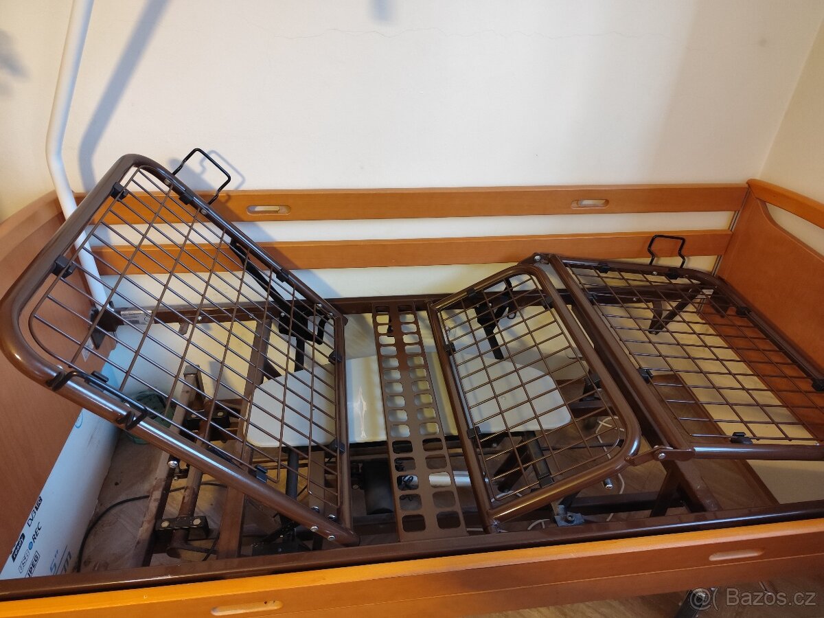 Zdravotní polohovací postel - 3