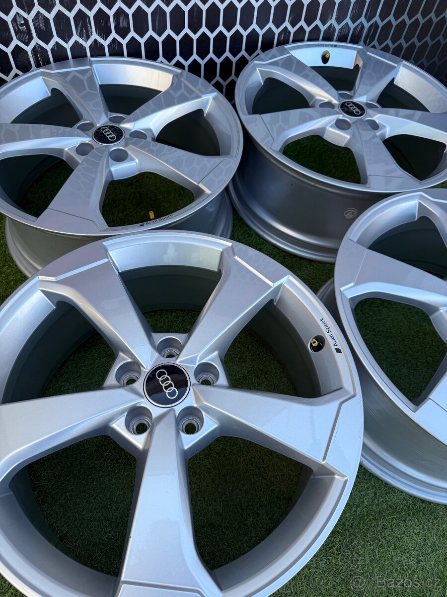 AUDI A3 S3 RS3 8V - NOvÁ SADA AUDI ROTOR - 3