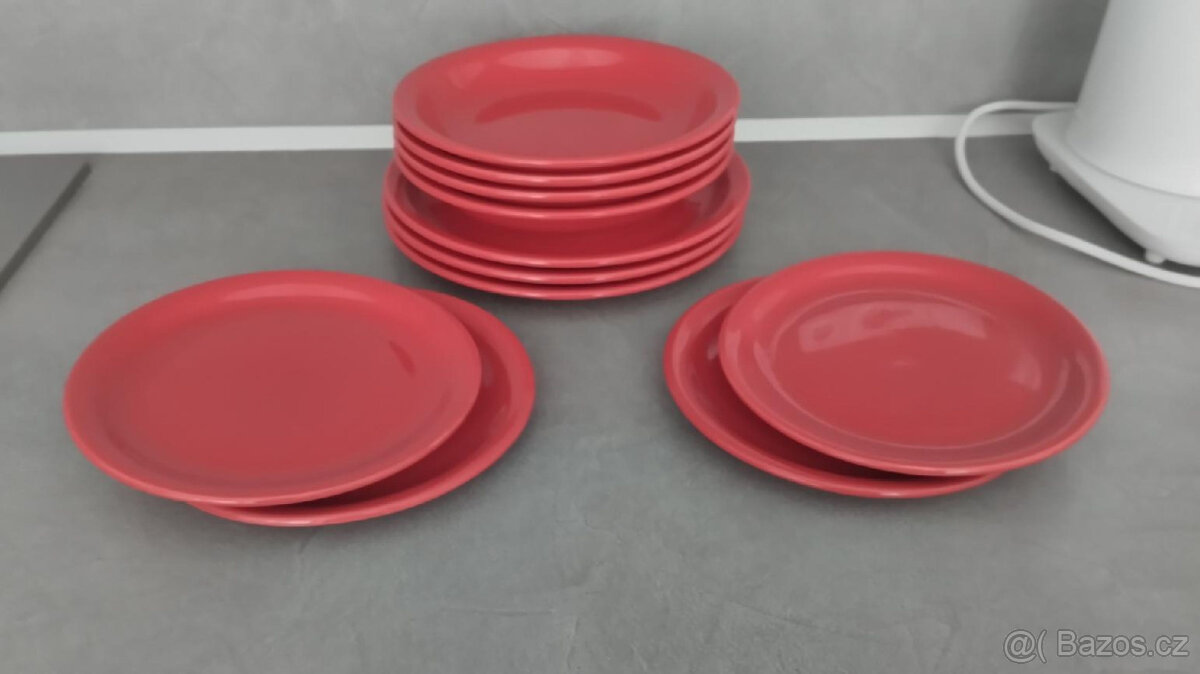 JÍDELNÍ TALÍŘE - 3