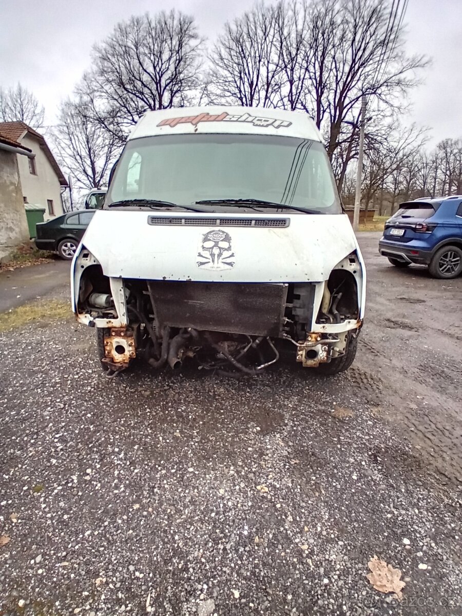 Prodám díly z FORD TRANSIT 2,2 81kW,2007,QVFA - 3