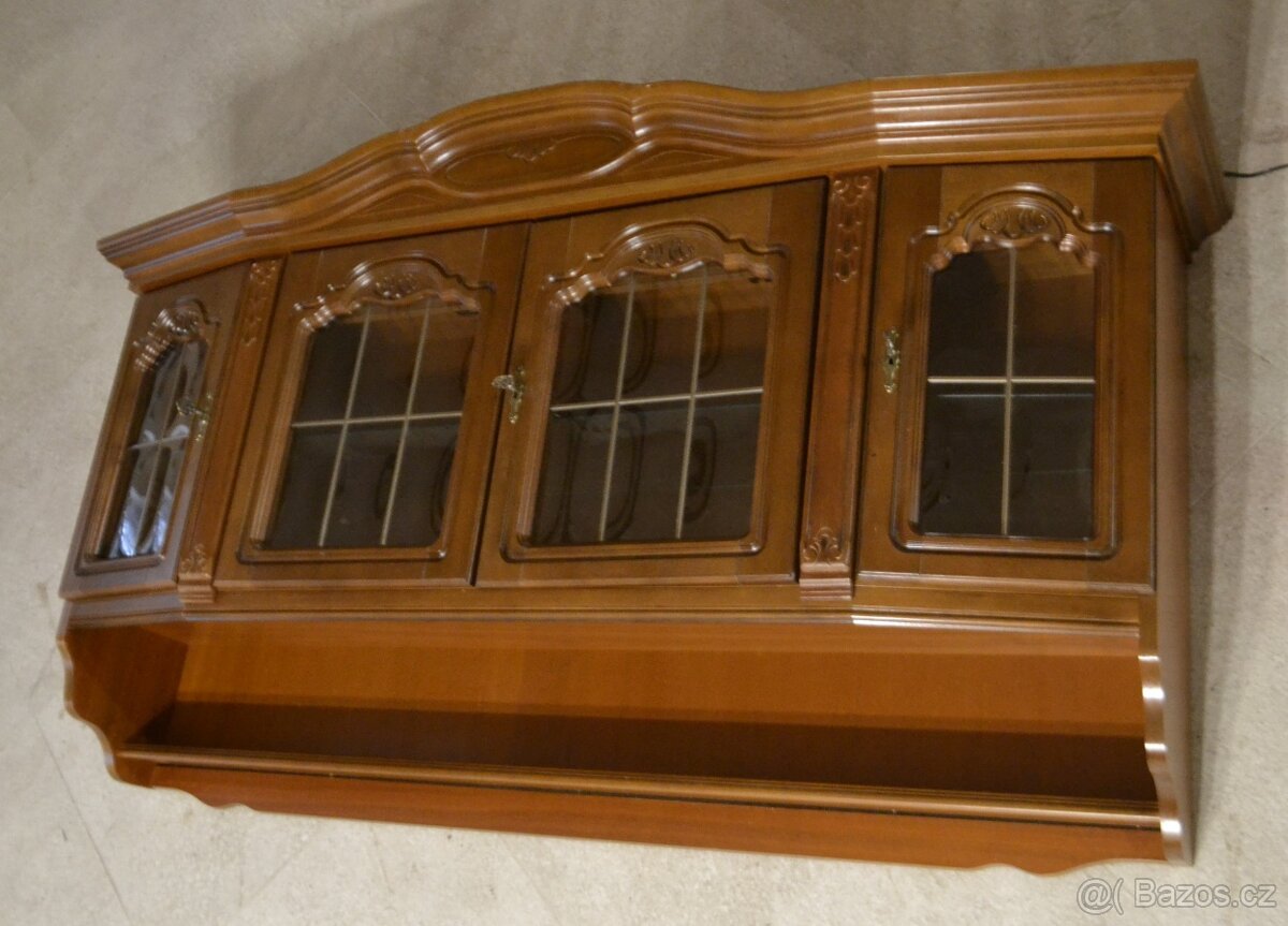 Rustikální, dubová, nástěnná, kuchyňská vitrína. - 3