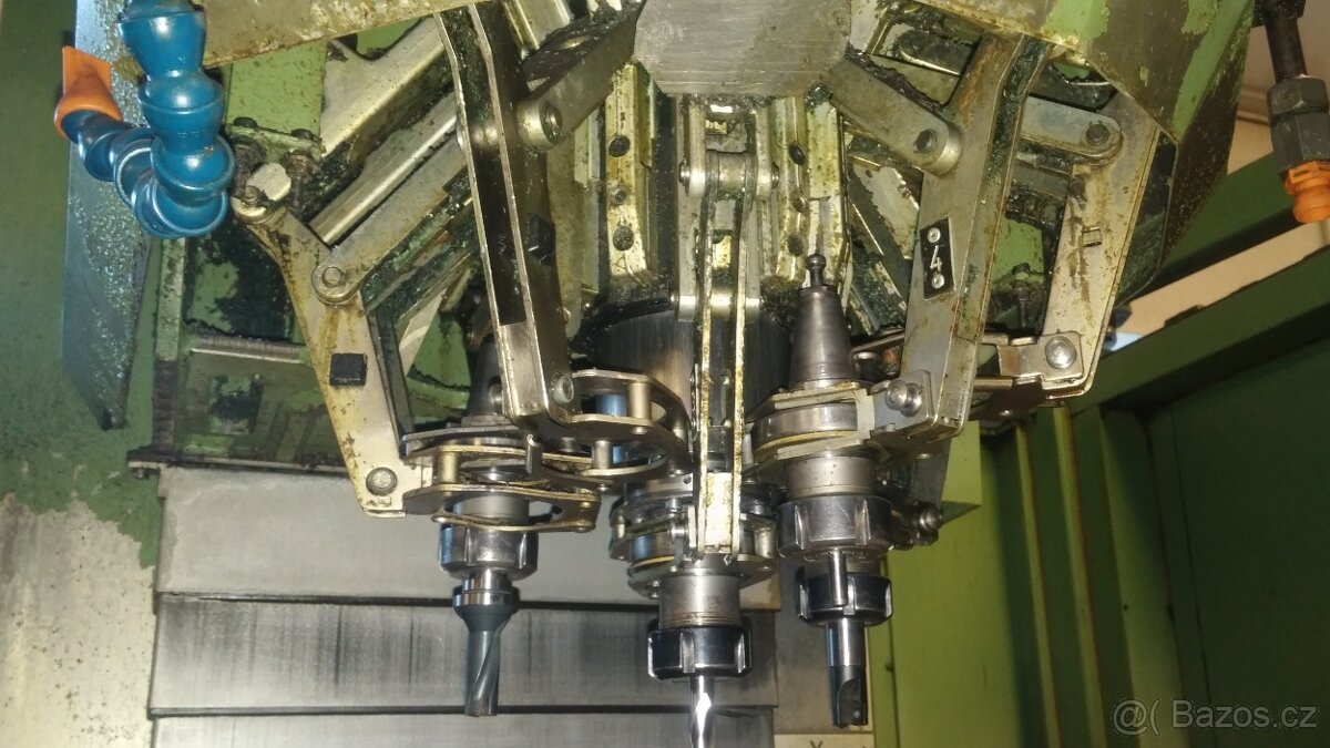CNC frézka CHIRON FZ16L - 3