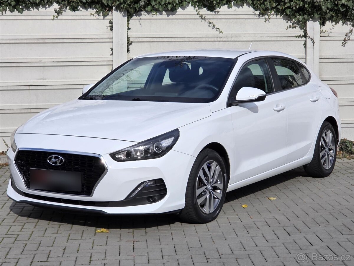 Hyundai i30 1.0T-GDi Trikolor Fastback - 3
