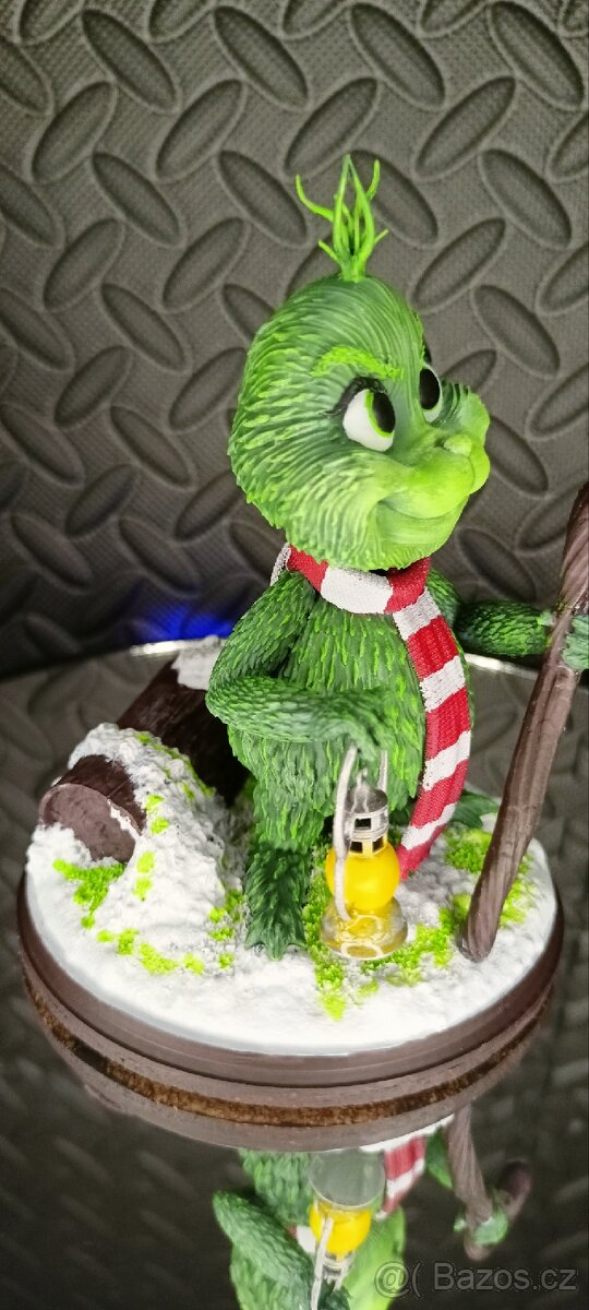 Grinč. Vánoční dekorace. - 3