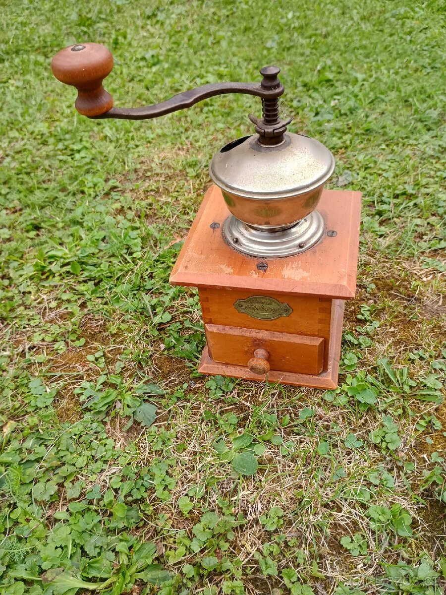 Mlýnek na kávu - 3