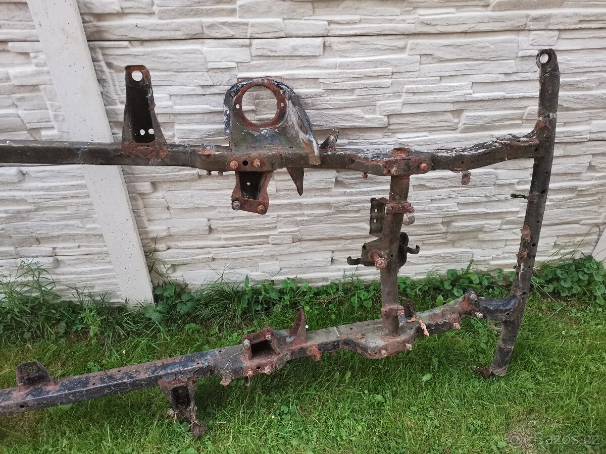 Subaru Libero - rám - 3