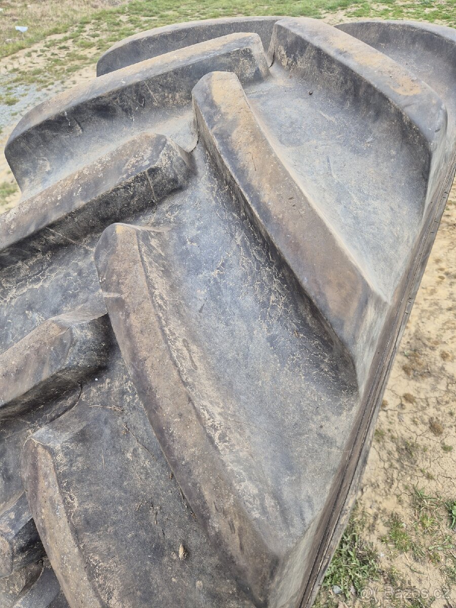 600/70 R30 168D/165E Michelin Axiobib 2 - 3