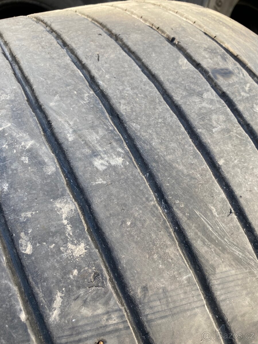 Nákladní pneumatiky 455/40 R22,5 - 3