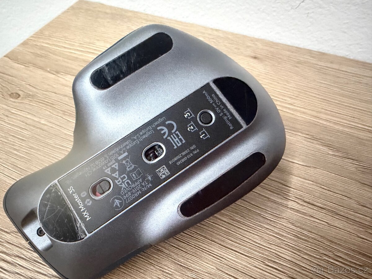 Myš Logitech MX Master 3s graphite + dongle - 3
