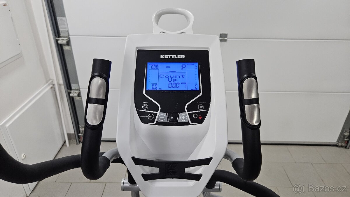 Kettler Skylon 3 eliptický trenažer - 3