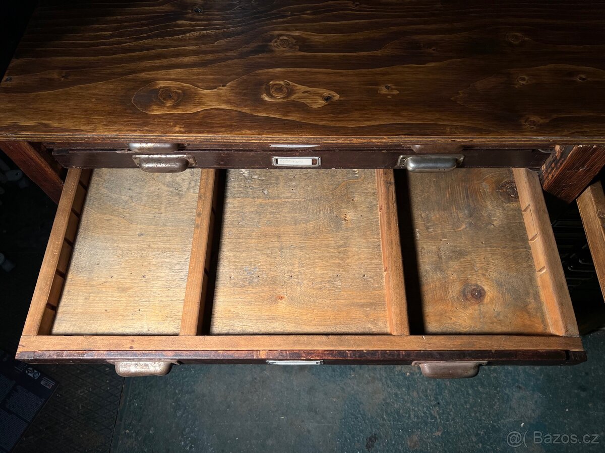 Starý tiskařský stůl - 3