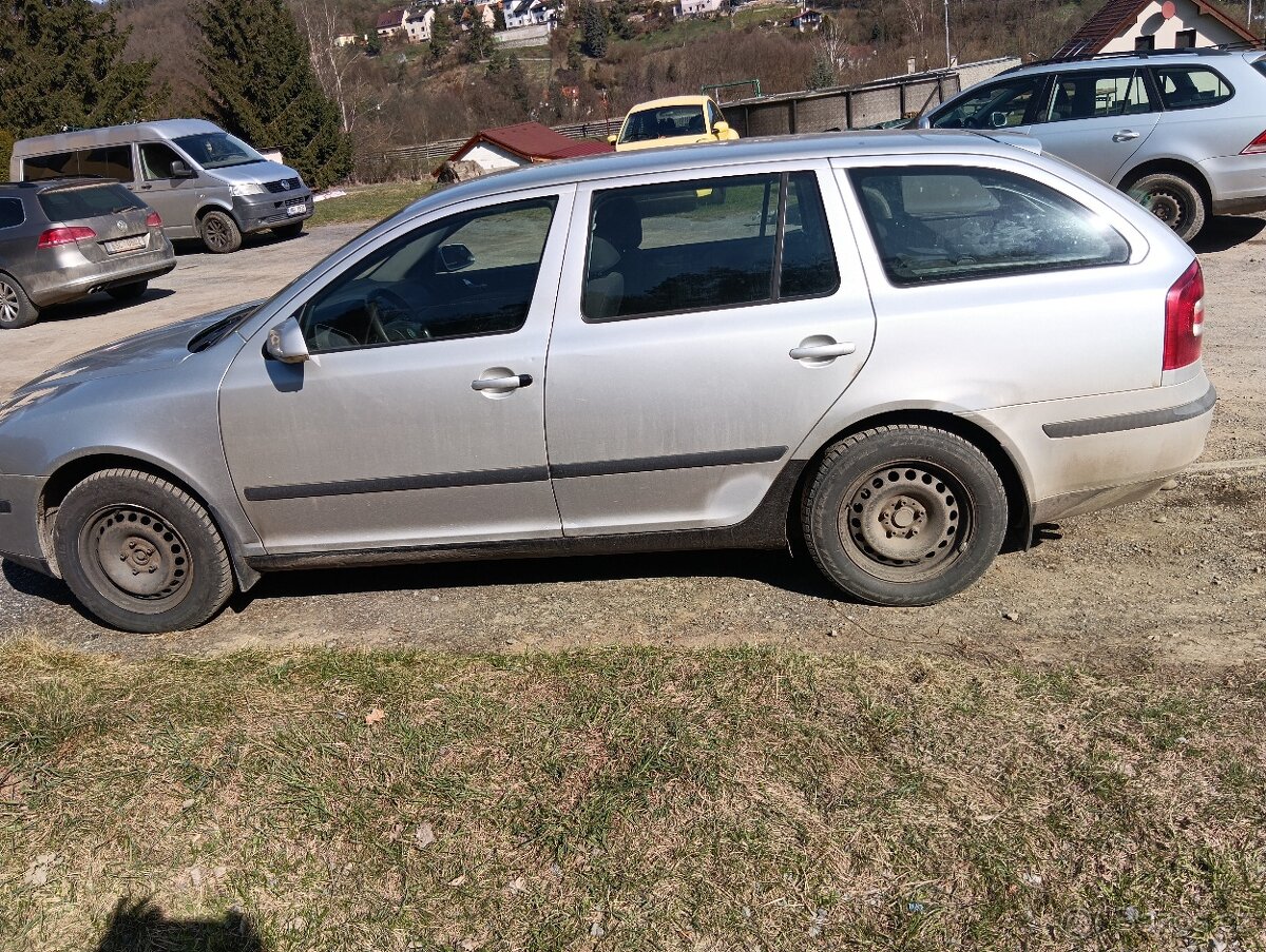 Prodám škoda Octavia 2 combi - 3