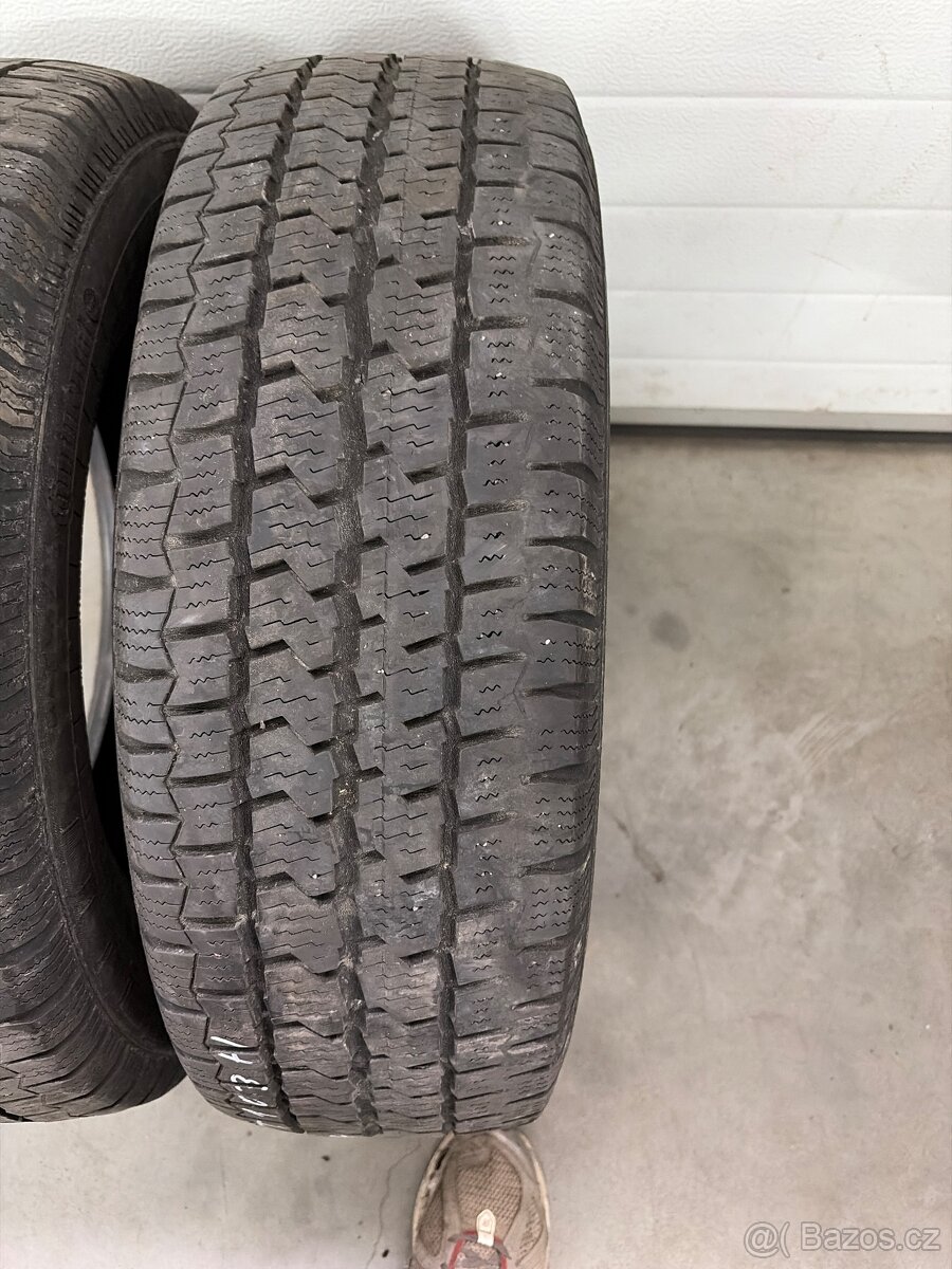 Pneu 205/65/16C - 3