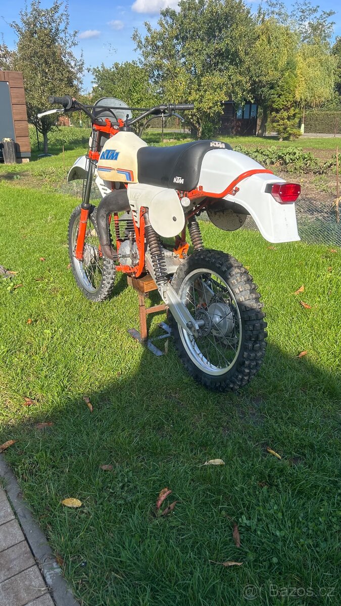 Ktm gs 125 - 3