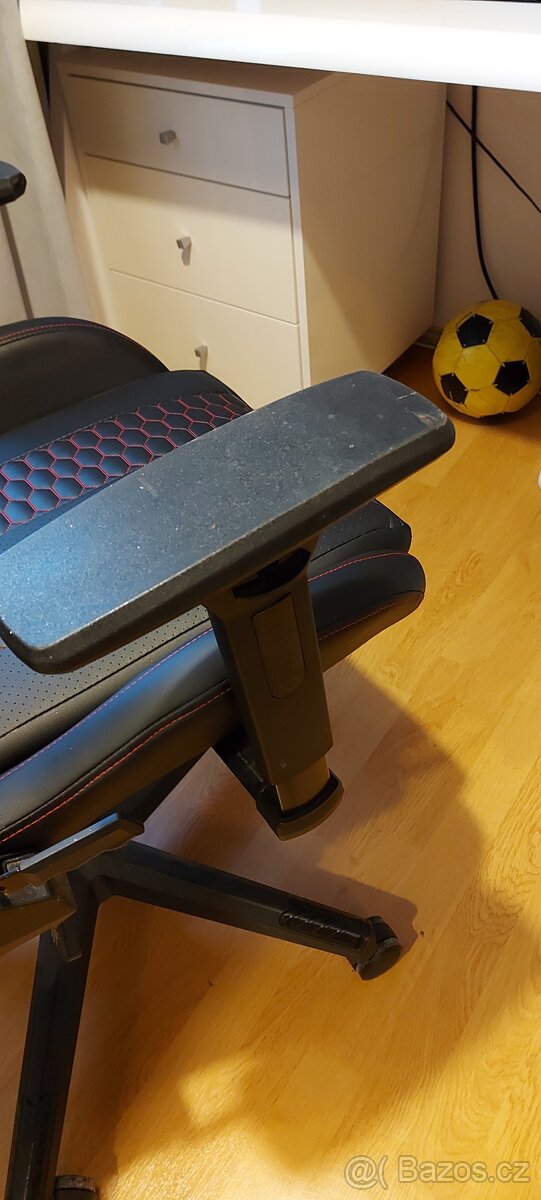 Herni zidle Legend - 3