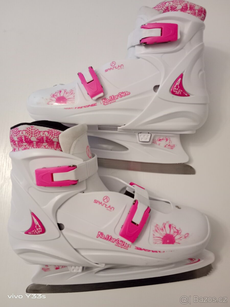 Rostoucí dívčí brusle Sparťan vel. 37-40 - 3