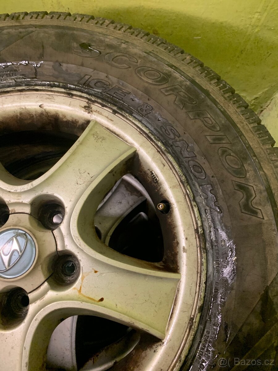 Prodám celoroční kola, na Hyundai Santafe - 3