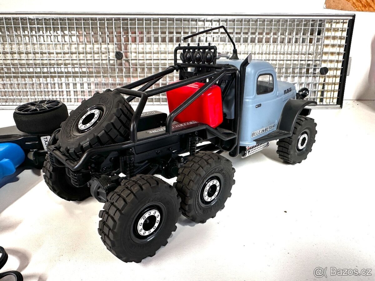 ROZBALENO - FMS 1:18 Atlas 6x6 RTR (modrý) - 3