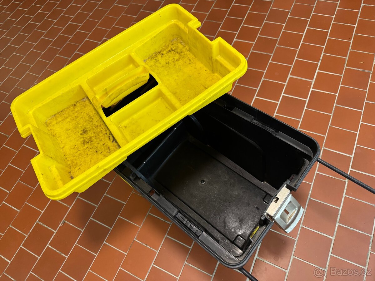Box na nářadí Stanley na kolečkách - 3