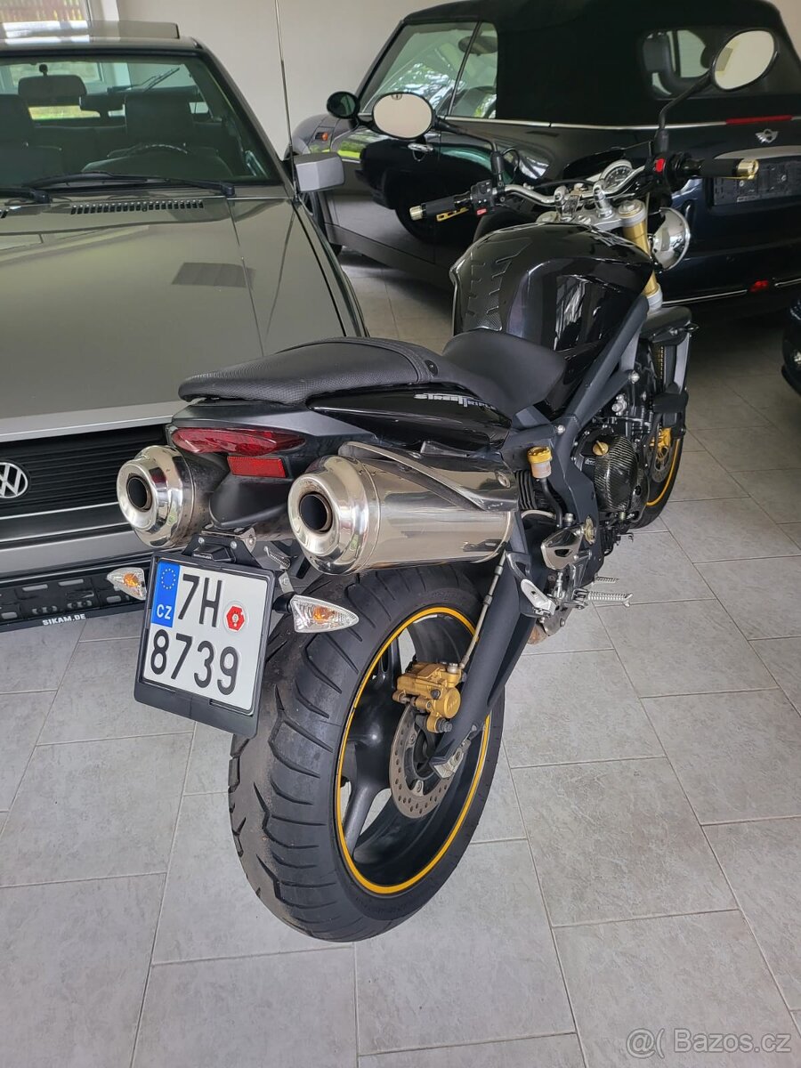 Triumph Street Triple 675 - 3