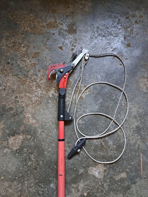 Teleskopické nůžky na větve - 3