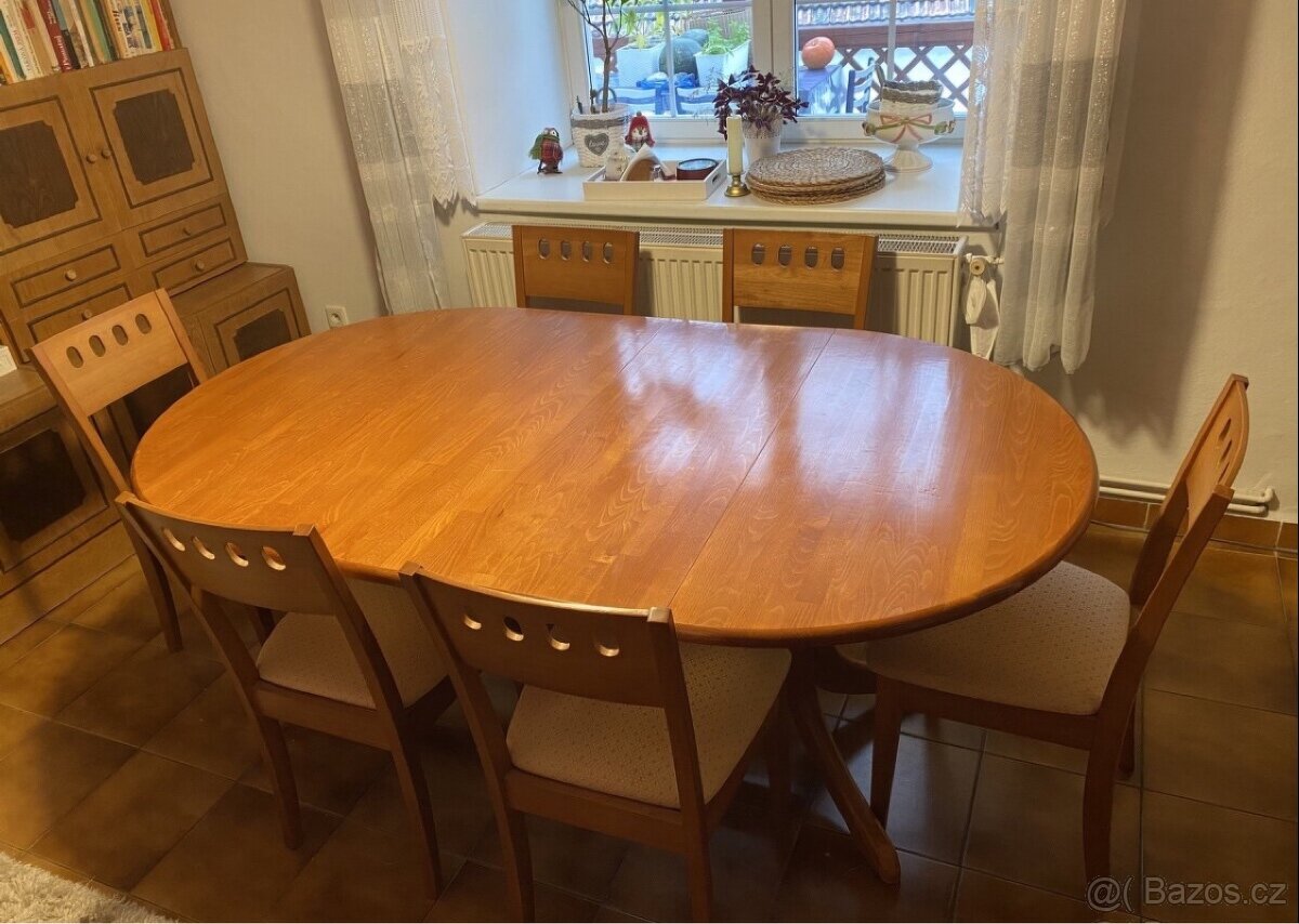 velký rodinný stůl BEZ ŽIDLÍ - 3