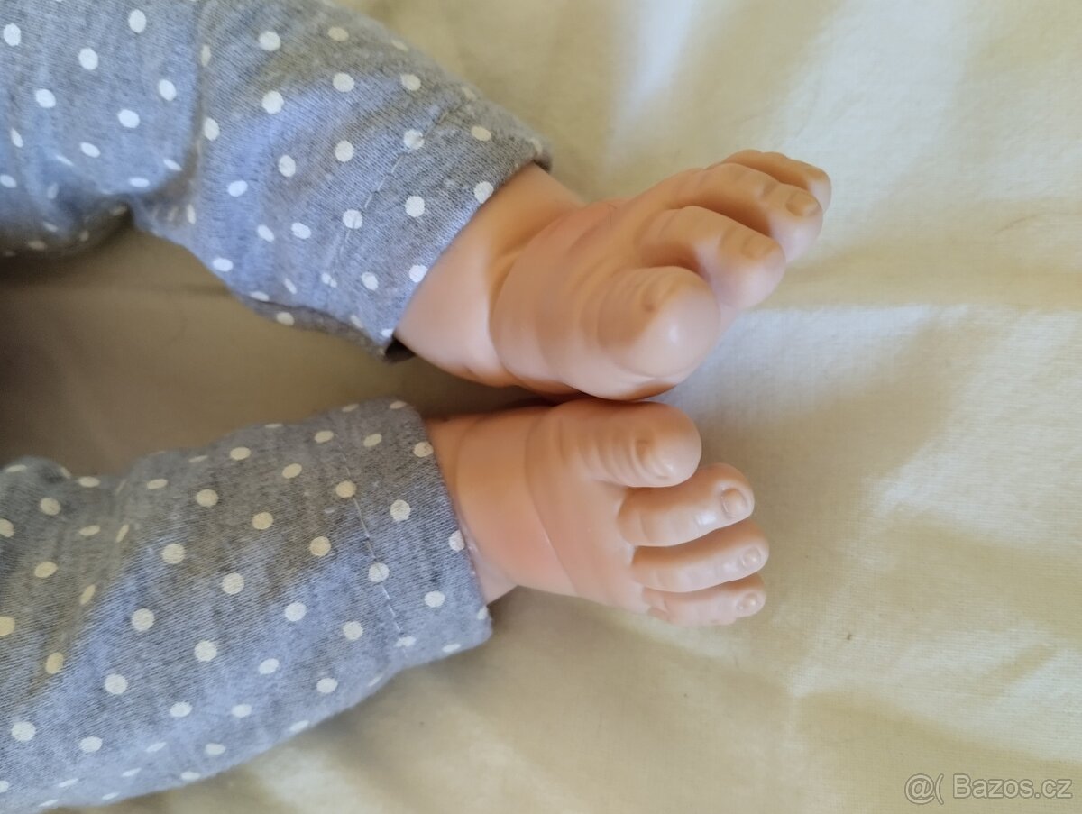 Značená vynilová holčička - 3