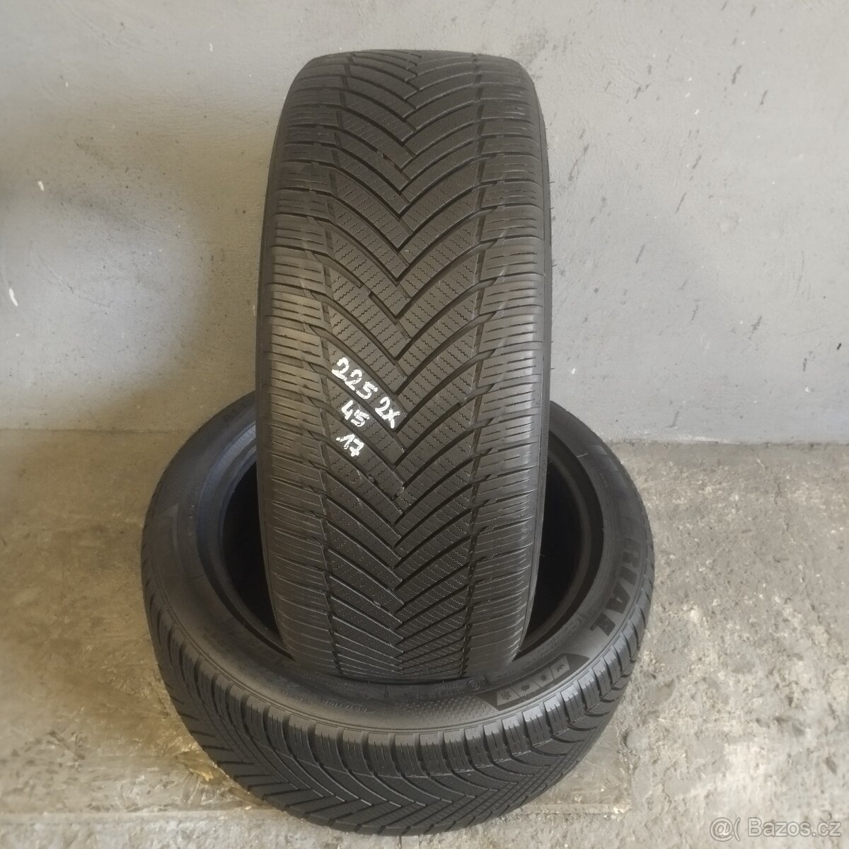 Celoroční pneumatiky 225/45/17 IMPERIAL - 3