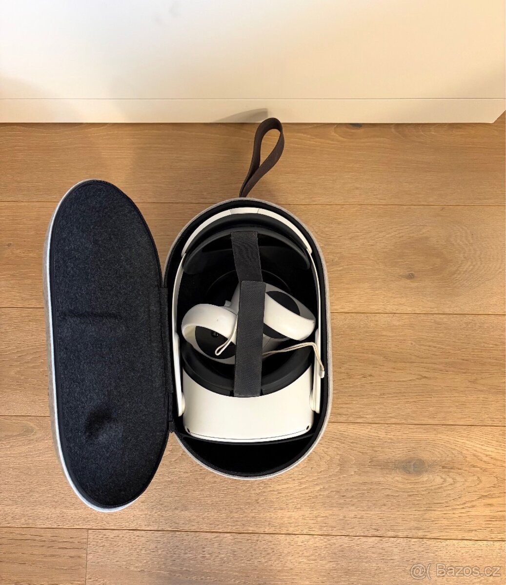 VR brýle Oculus Quest 2 256GB - 3