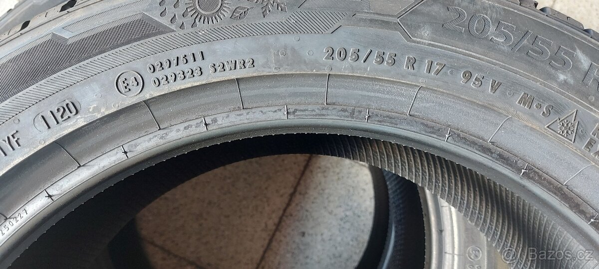 Celoroční pneu 205/55R17 Barum - 3