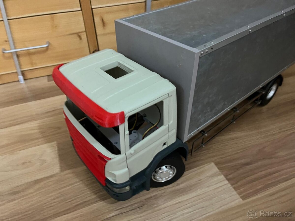 RC model Scania 4x2 1:14 - 3
