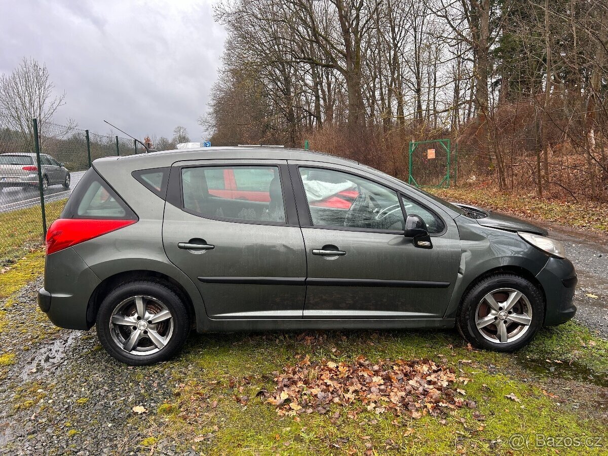 Peugeot 207 SW - 3
