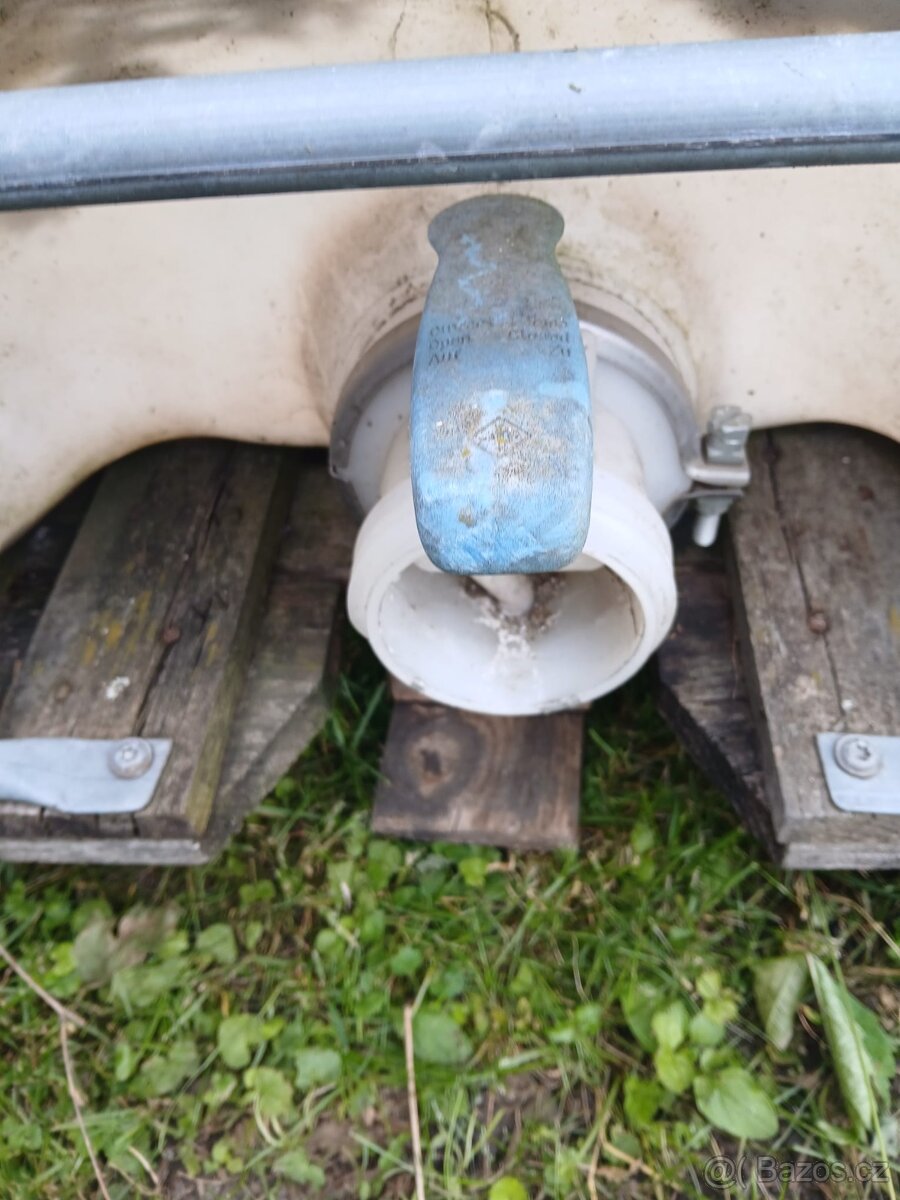 IBC kontejner 1000l - 3