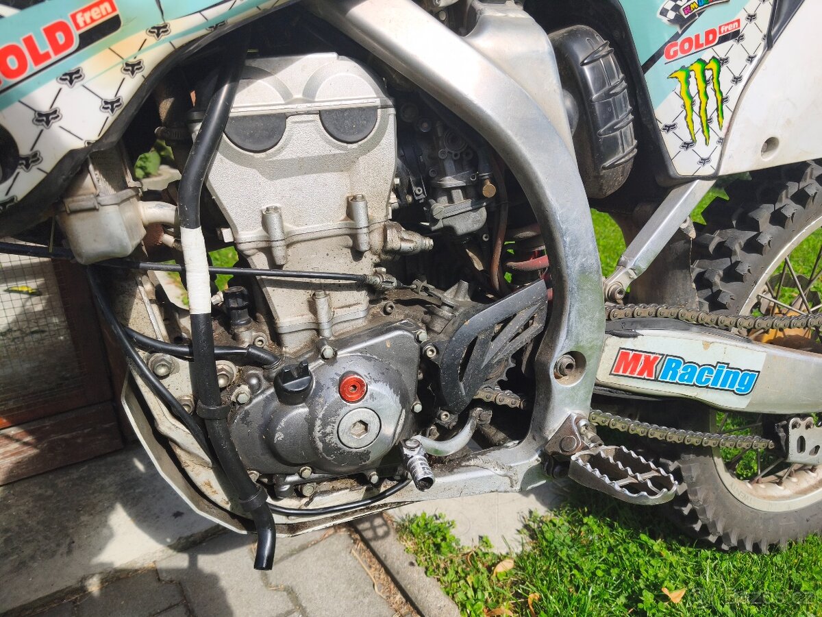Yamaha yzf 450 - 3