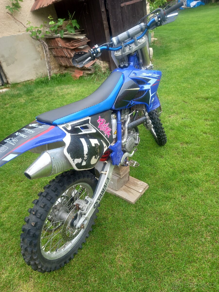YAMAHA YZF 250