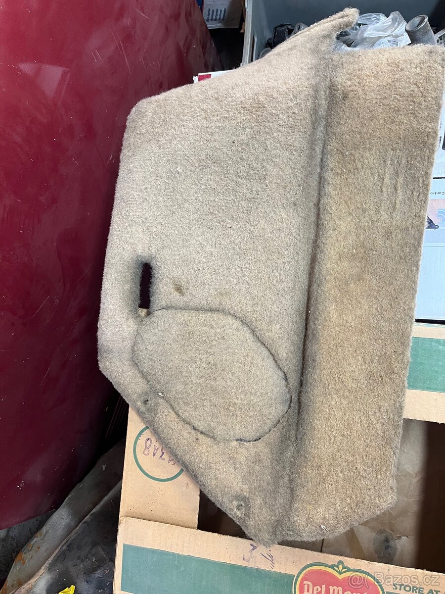 Renault R5 Alpine Turbo obložení kufru - 3