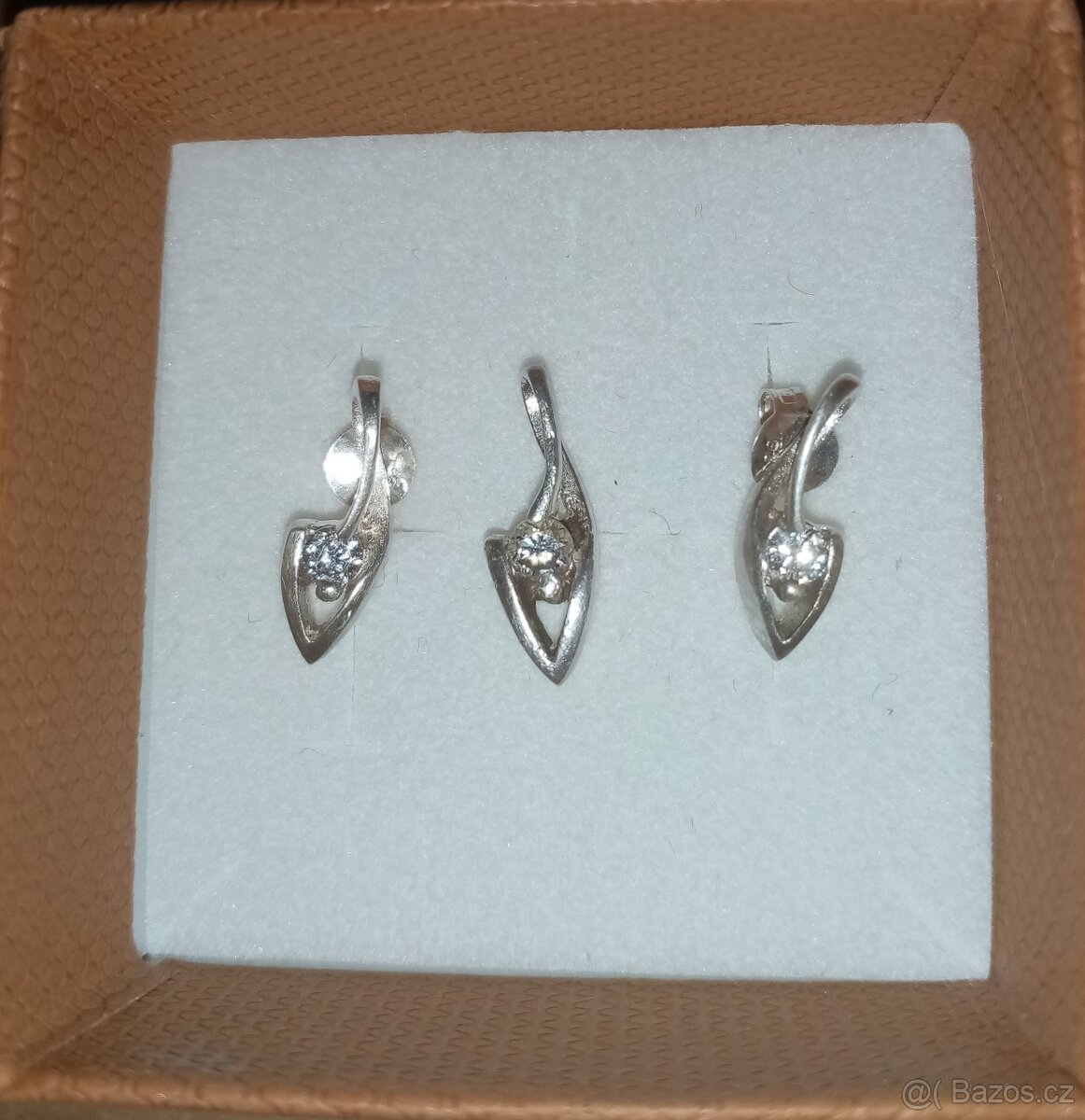 Sady šperků v dárkové krabičce - 3