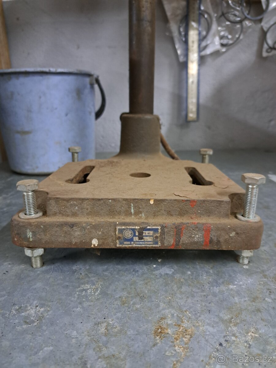 Prodam stojan na vrtačku - 3