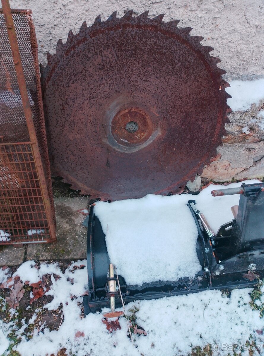 Prodám elektromotor na tři fáze - 3