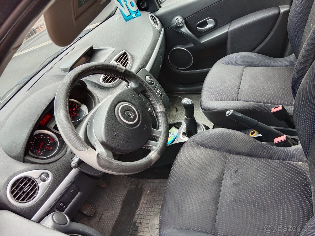 Prodám Renault Clio grandtour - 3