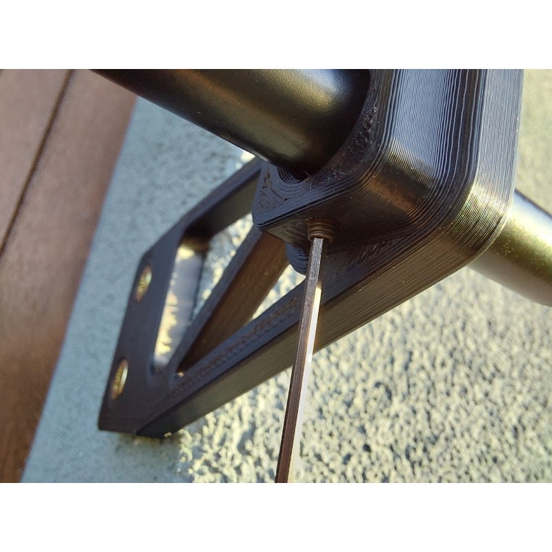 Držáky truhlíků / Zábrana truhlíků proti pádu - 3